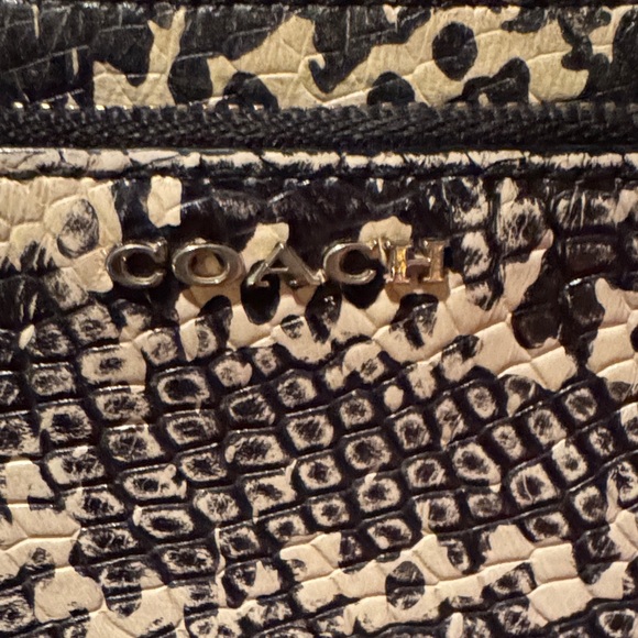 Coach Handbags - Coach Black and Cream Textured Clutch